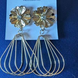 Earrings. Gold color  with faux diamond stone.